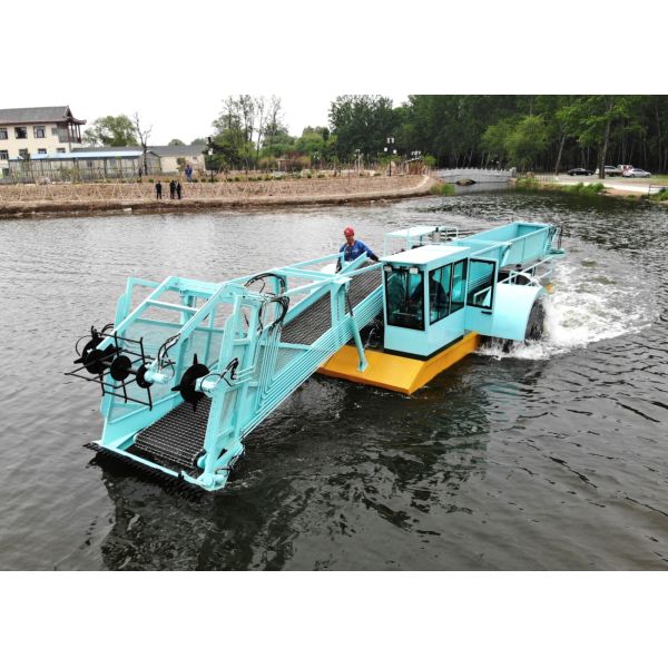 Cummins Engine Trash Skimmer Boat For Water Surface Garbage Collection River Water Cleaning Machine