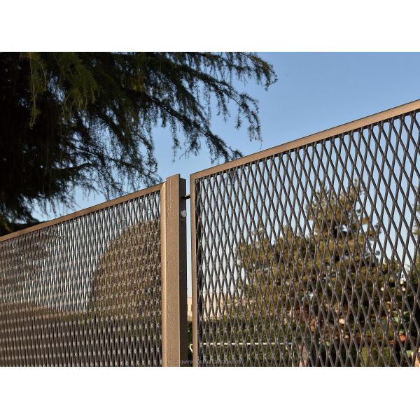 Highway Security Expanded Metal Mesh Fence PVC Coated 2.0m Width 2.5m Height