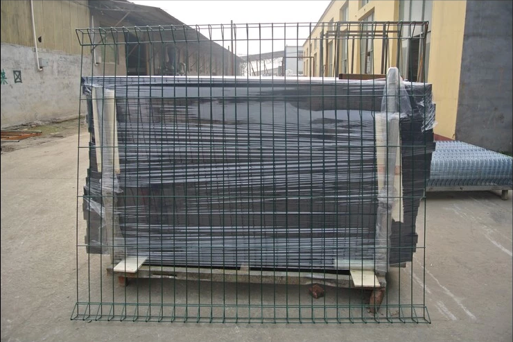 hot dipped galvanized BRC welded mesh panel fencing, roll top fence, decorative public park fence