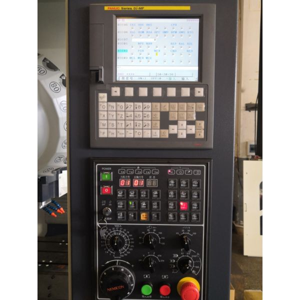 VTC-500 High Speed 3 Axis Small Size Vertical Metal CNC Drilling And Tapping Machine