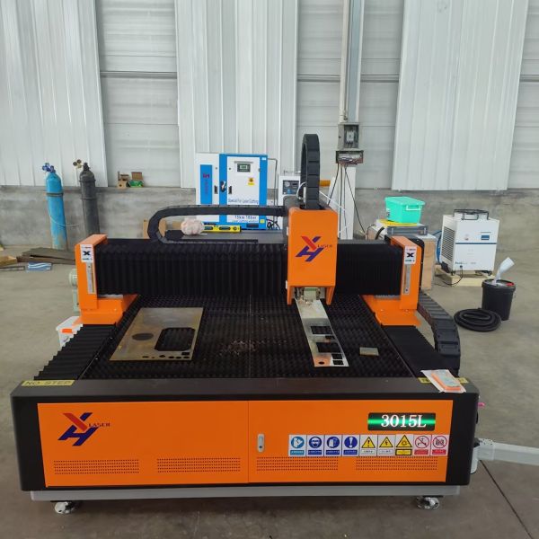 Precision 3015 1kw 1500W 2000W 3000W 6000W CNC Metal Carbon Fiber Laser Cutting Machine with Raycus Ipg Max Laser Source