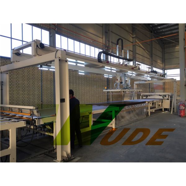 Automatic Short Cycle Lamination Press For MDF / HDF / PB Board Laminating