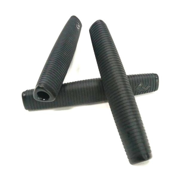 Texture Mirror Polishing Injection Molding Services Mechanical Parts Multi Cavity