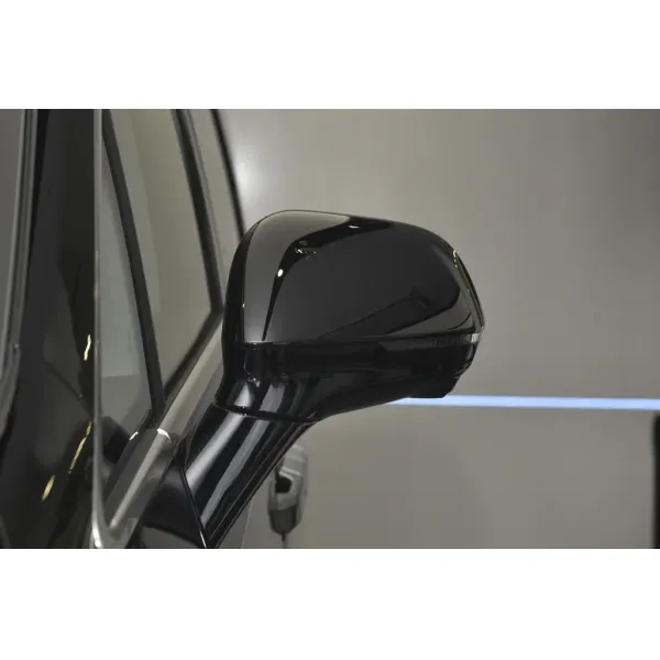 2023 Tengshi D 9 DM-i 970 All Wheel Drive 180km Plug-in Hybrid 7seat MPV with Brown Interior and Maximum Torque of 681Nm