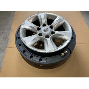 21 Inch 22 Inch Run Flat Tire Inserts System In Armored SUV Land Cruiser