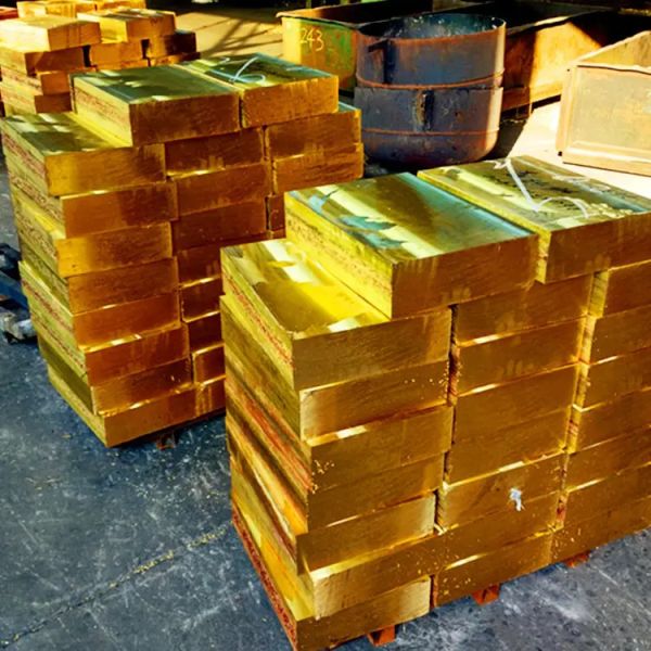 99.99%min Pure Copper Ingots High Density Smooth Surface